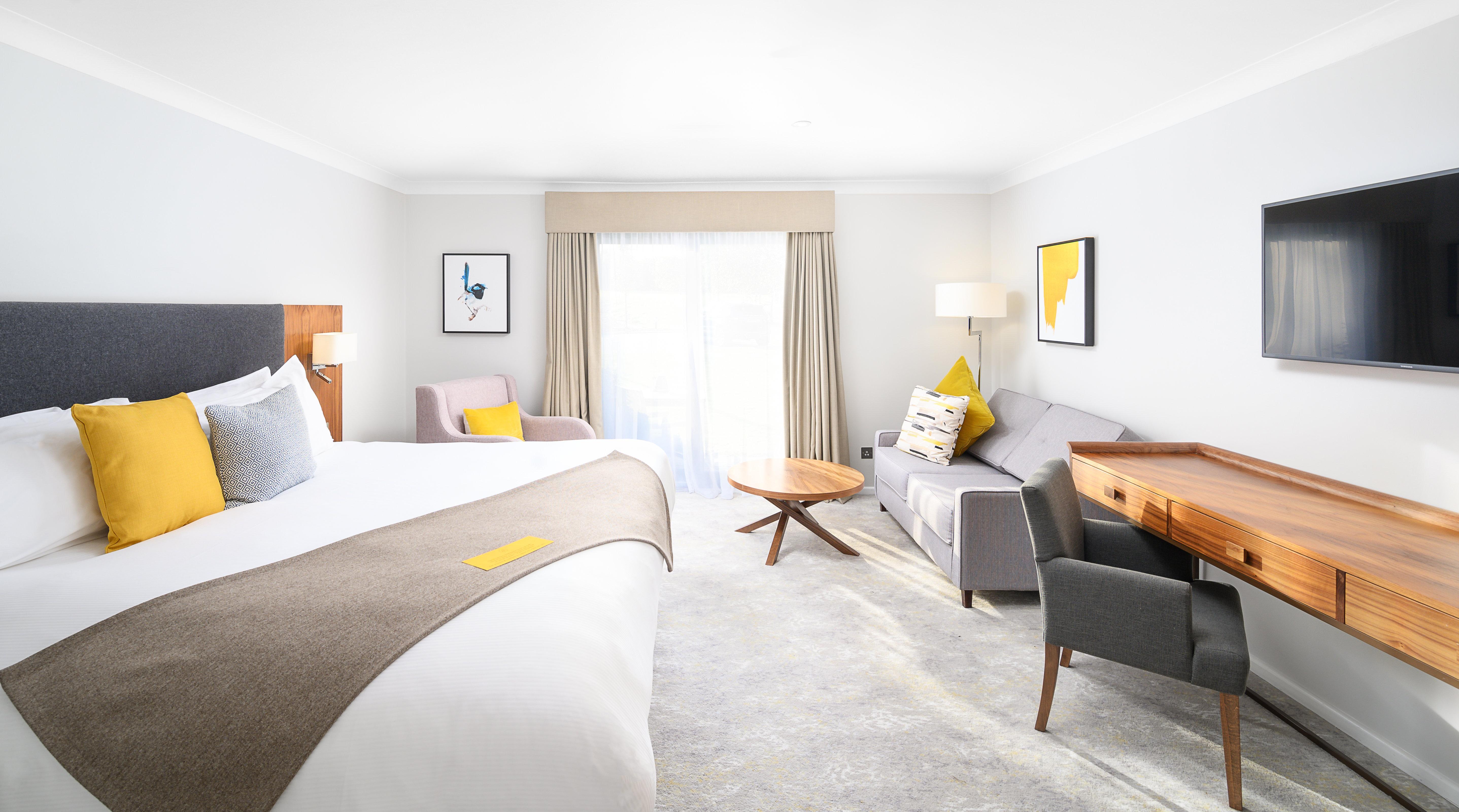 Voco Oxford Thames By Ihg Hotel Kennington  Exterior photo