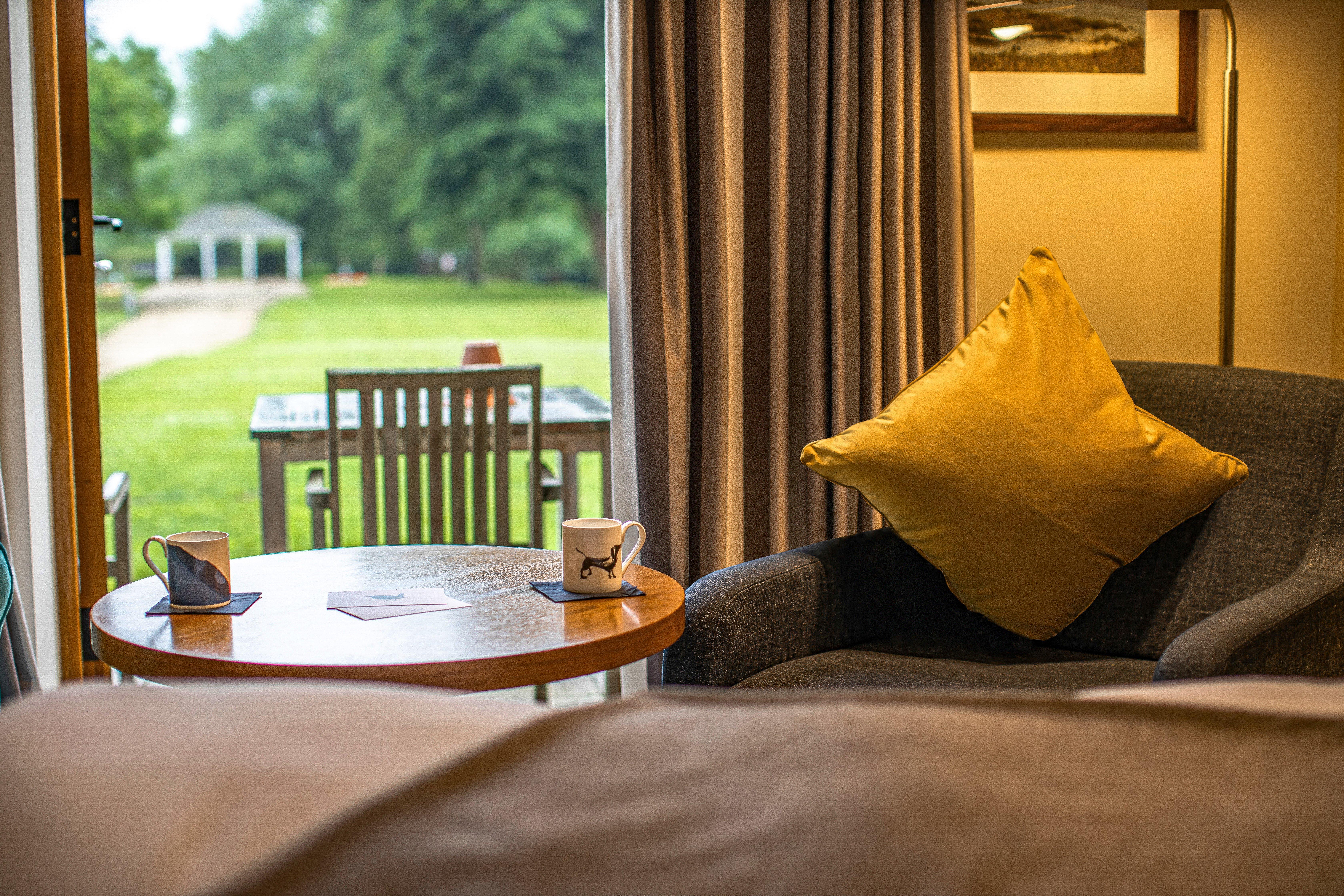 Voco Oxford Thames By Ihg Hotel Kennington  Exterior photo