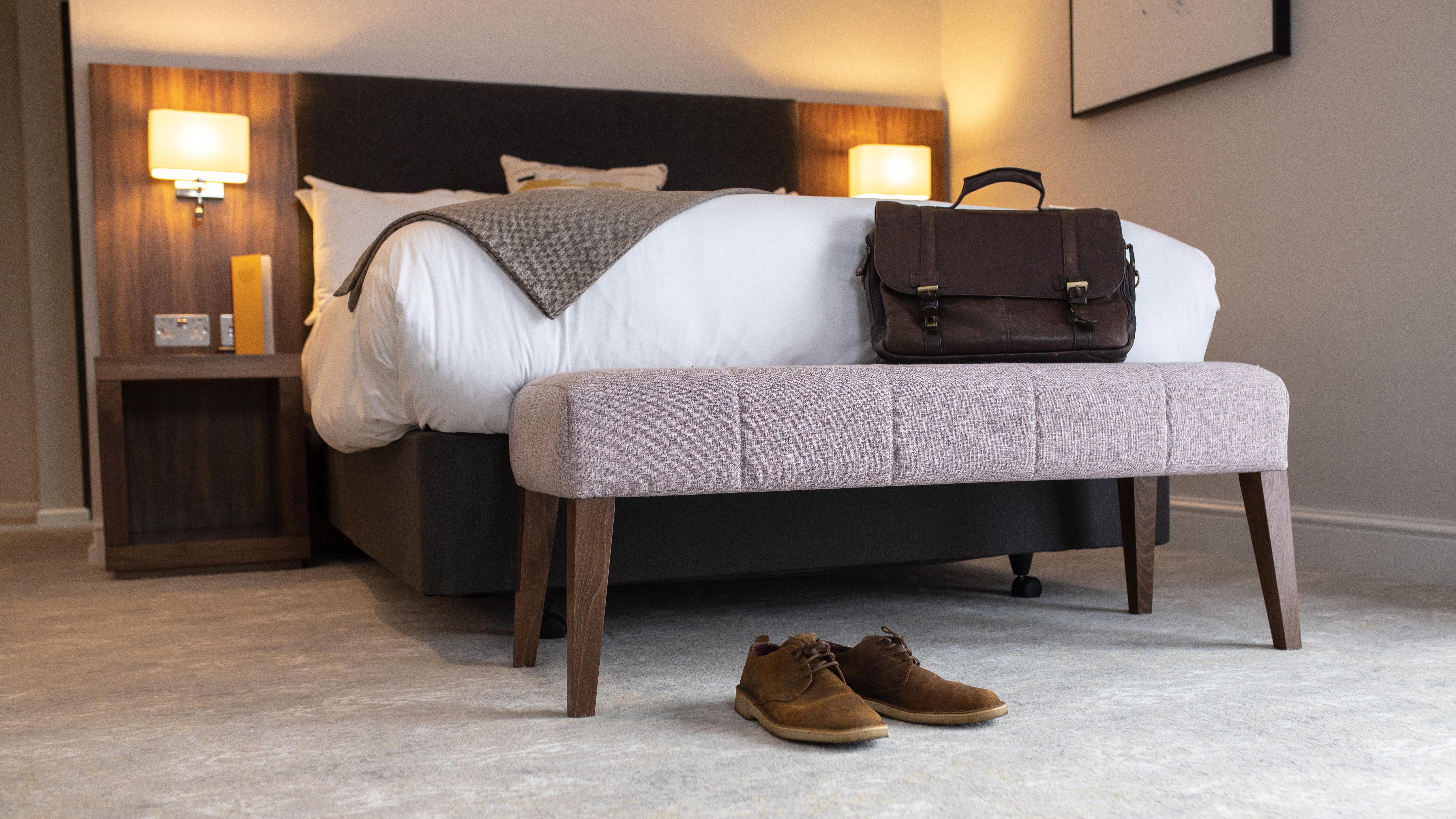 Voco Oxford Thames By Ihg Hotel Kennington  Exterior photo